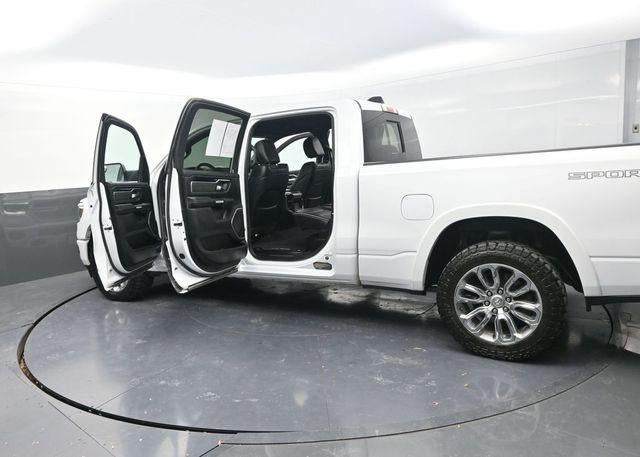 2022 RAM 1500 Laramie 4x4 Crew Cab 6'4" Box