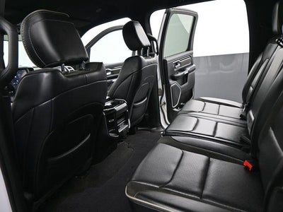 2022 RAM 1500 Laramie 4x4 Crew Cab 6'4" Box