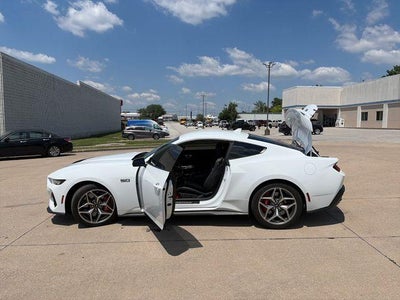 2024 Ford Mustang GT Premium Fastback