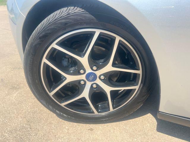 2017 Ford Focus SEL Hatch