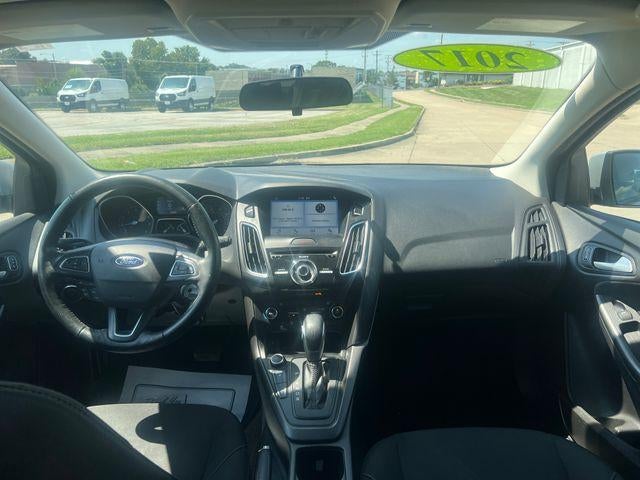 2017 Ford Focus SEL Hatch