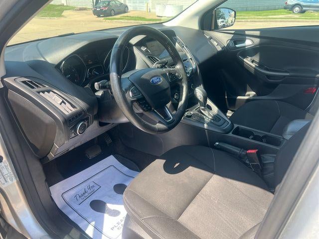 2017 Ford Focus SEL Hatch