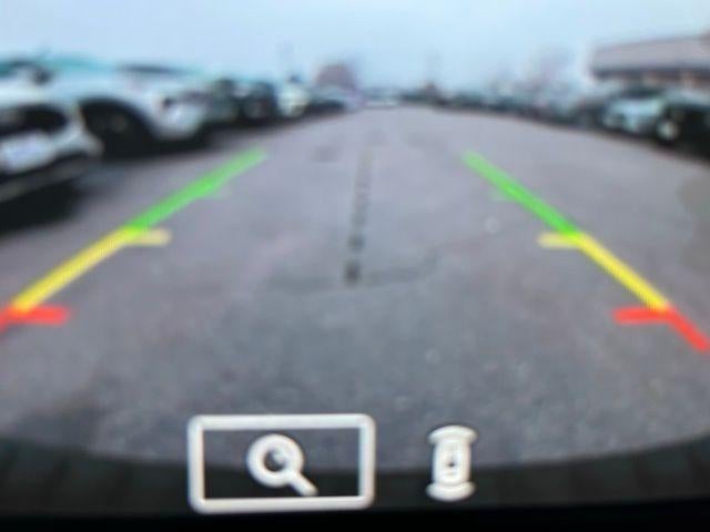 2018 Ford Transit Passenger Wagon T-350 148" Low Roof XLT Swing-Out RH Dr