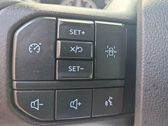 2024 Ford Super Duty F-450 DRW XL 4WD Crew Cab 179" WB 60" CA