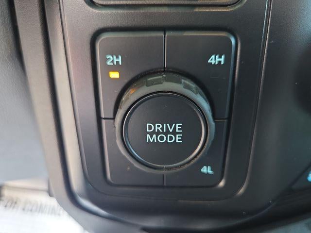2024 Ford Super Duty F-450 DRW XL 4WD Crew Cab 179" WB 60" CA