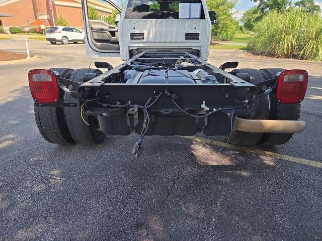 2020 Ford Super Duty F-450 DRW XLT 2WD Reg Cab 145" WB 60" CA