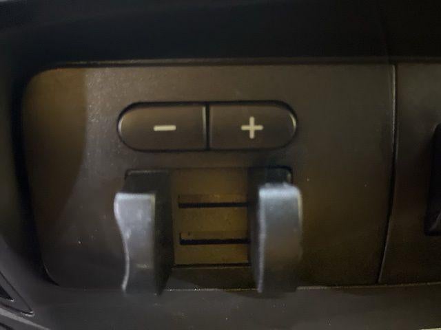 2012 Ford Super Duty F-550 DRW 4WD Reg Cab 141" WB 60" CA XL