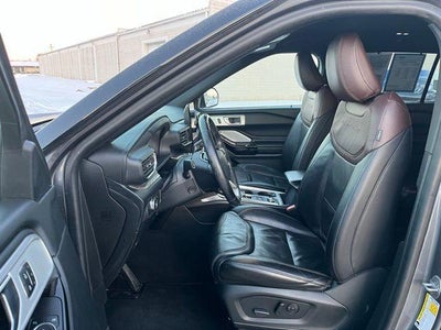 2022 Ford Explorer Platinum 4WD