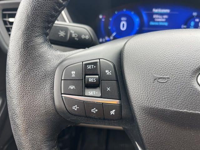 2020 Ford Escape Titanium Hybrid FWD