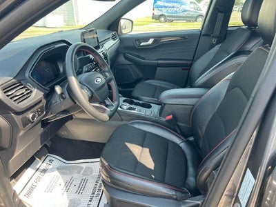 2025 Ford Escape ST-Line FWD