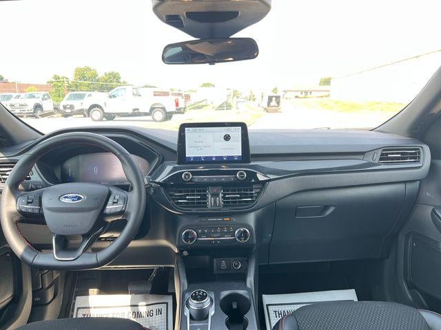 2025 Ford Escape ST-Line FWD