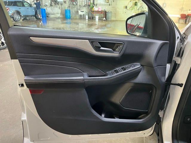2022 Ford Escape S AWD