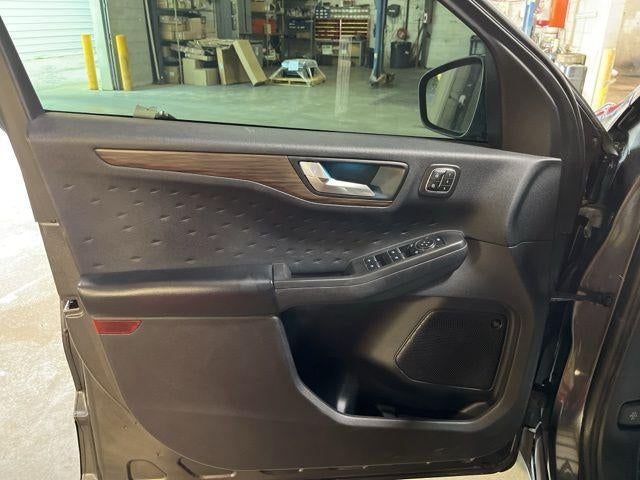 2020 Ford Escape Titanium AWD