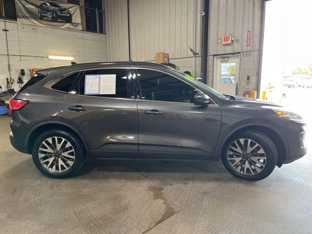 2020 Ford Escape Titanium AWD
