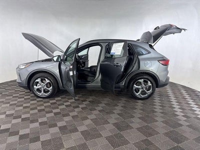 2025 Ford Escape ST-Line AWD