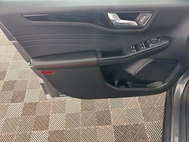 2025 Ford Escape ST-Line AWD