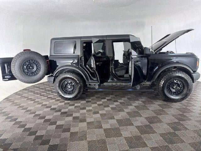 2022 Ford Bronco Base 4 Door 4x4