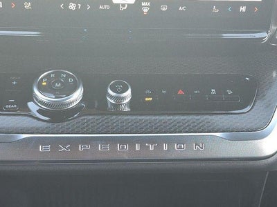 2026 Ford Expedition Max Platinum 4x4