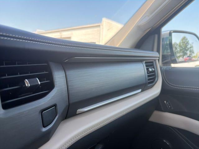 2022 Ford Expedition Max Platinum 4x4
