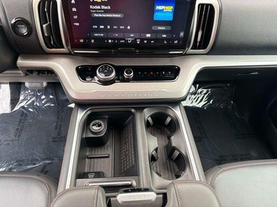 2025 Ford Expedition Active 4x4