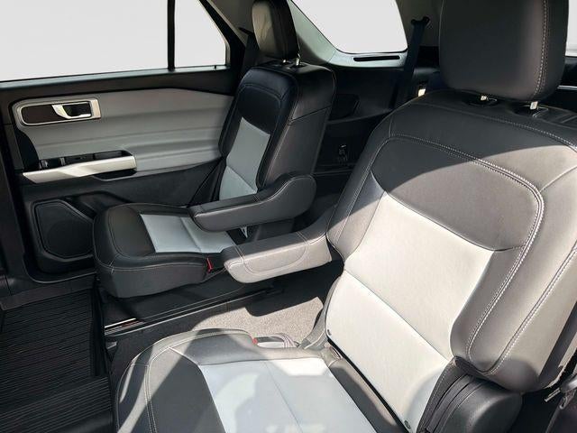 2022 Ford Explorer XLT 4WD