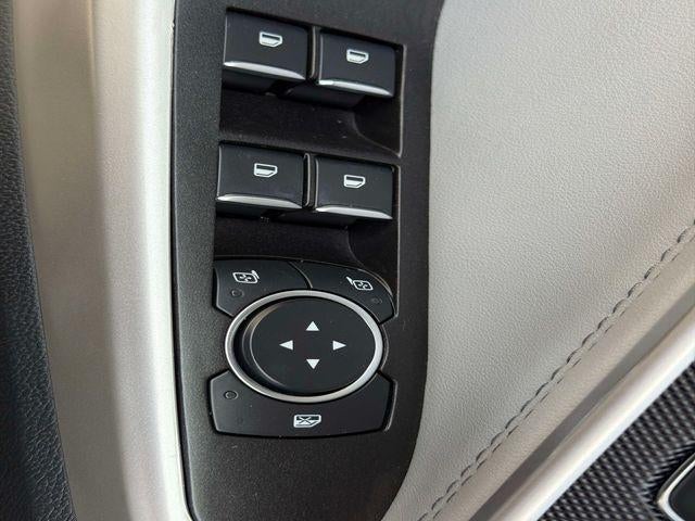 2022 Ford Explorer XLT 4WD