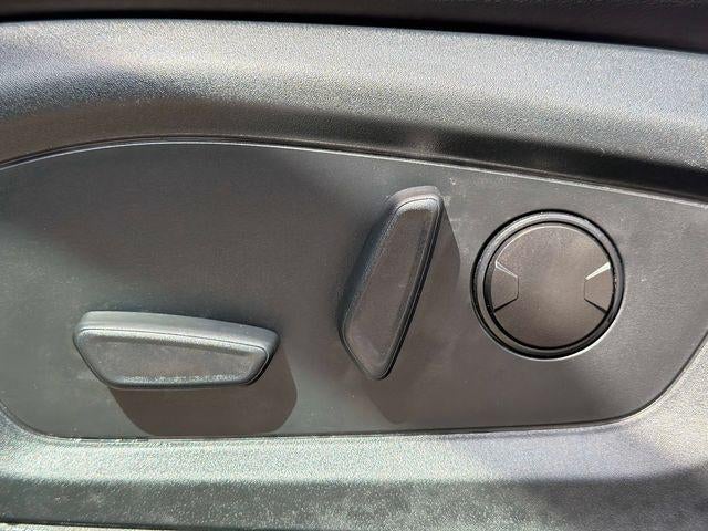 2022 Ford Explorer XLT 4WD