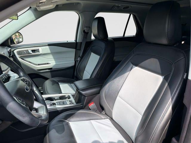 2022 Ford Explorer XLT 4WD