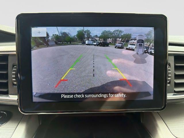 2022 Ford Explorer XLT 4WD