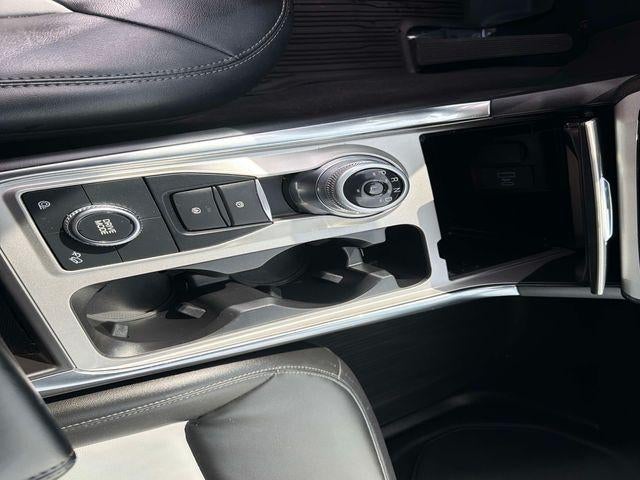 2022 Ford Explorer XLT 4WD