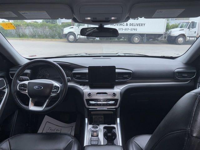 2023 Ford Explorer XLT 4WD