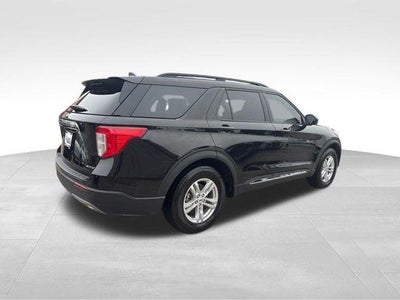 2023 Ford Explorer XLT 4WD