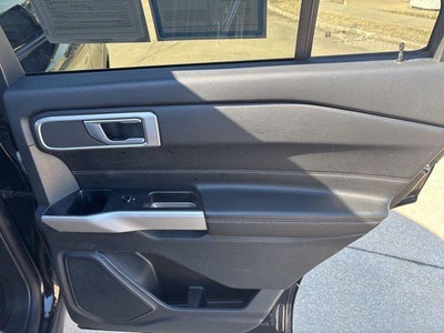 2023 Ford Explorer XLT 4WD