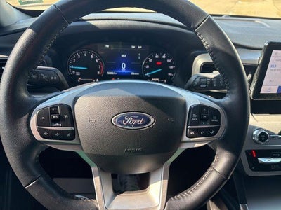 2023 Ford Explorer XLT 4WD