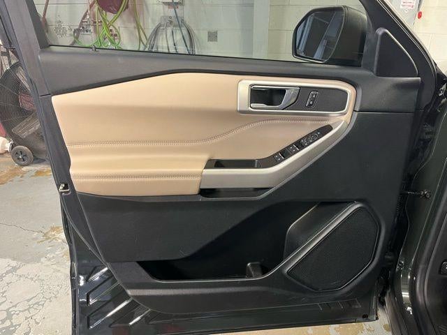 2022 Ford Explorer XLT 4WD