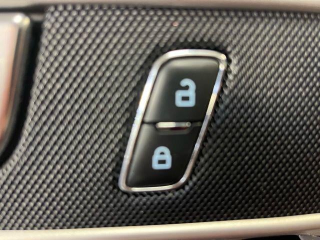 2022 Ford Explorer XLT 4WD