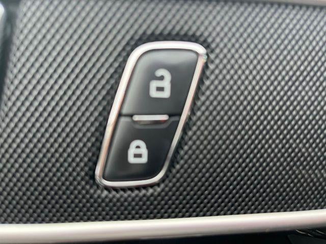 2020 Ford Explorer XLT 4WD