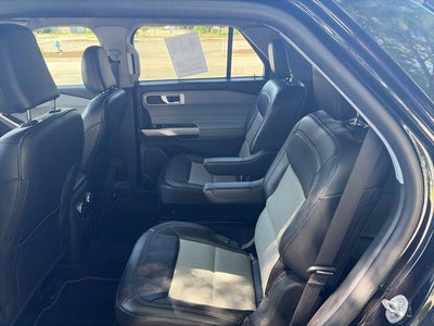 2022 Ford Explorer XLT 4WD
