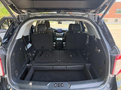 2022 Ford Explorer XLT 4WD