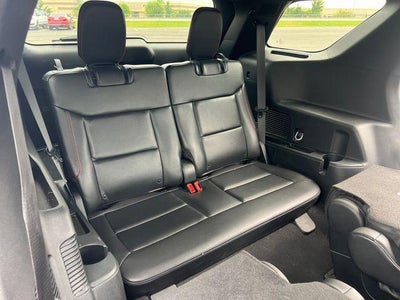 2024 Ford Explorer ST-Line 4WD