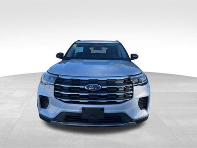 2025 Ford Explorer Active 4WD