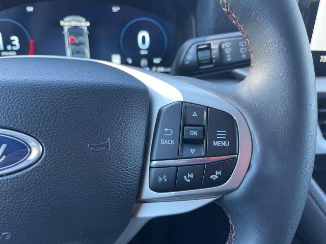 2025 Ford Explorer Active 4WD