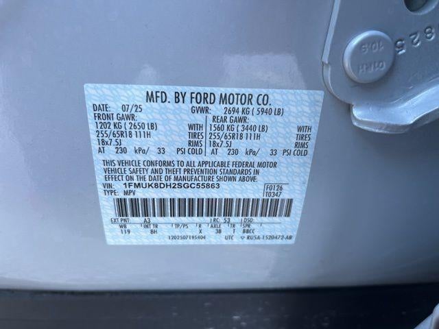 2025 Ford Explorer Active 4WD