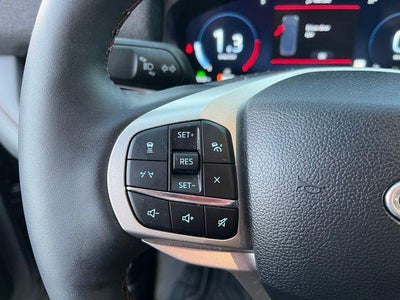 2025 Ford Explorer Active 4WD