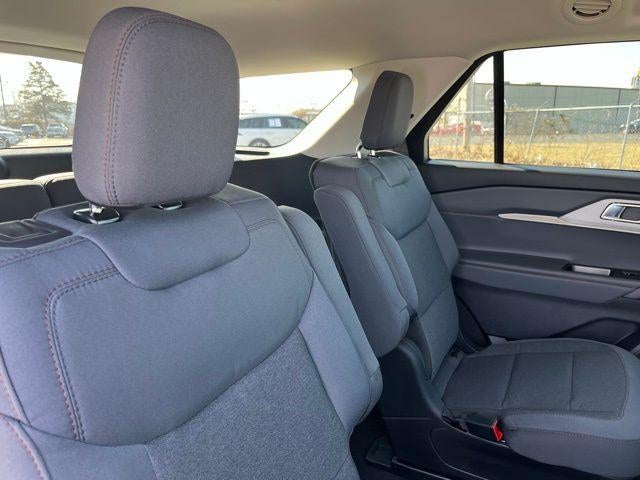 2025 Ford Explorer Active 4WD