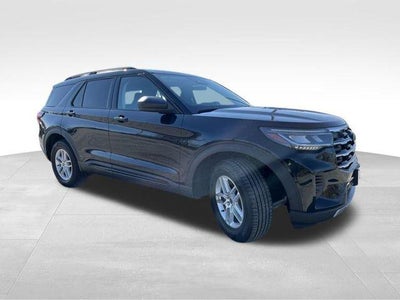 2025 Ford Explorer Active 4WD