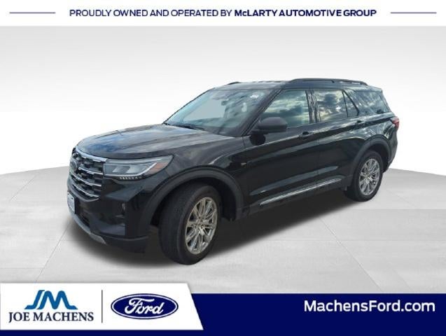 2025 Ford Explorer Active 4WD