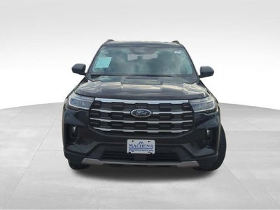 2025 Ford Explorer Active 4WD
