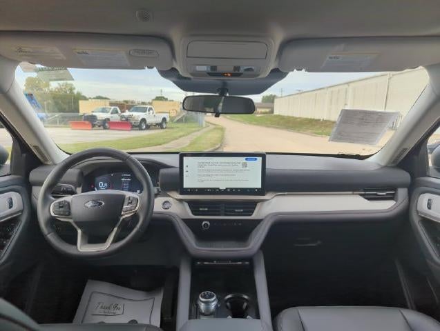 2025 Ford Explorer Active 4WD