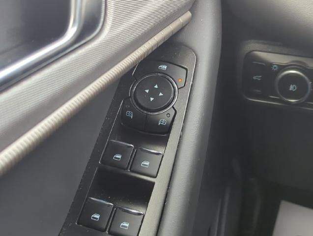 2025 Ford Explorer Active 4WD